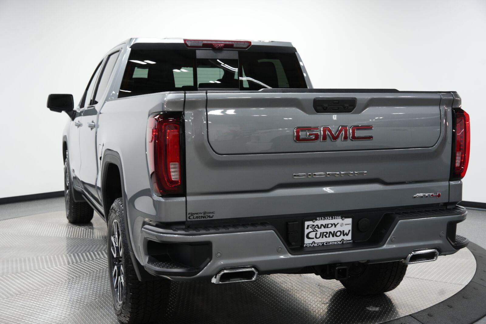 2026 GMC Sierra 1500 AT4 - Photo 8