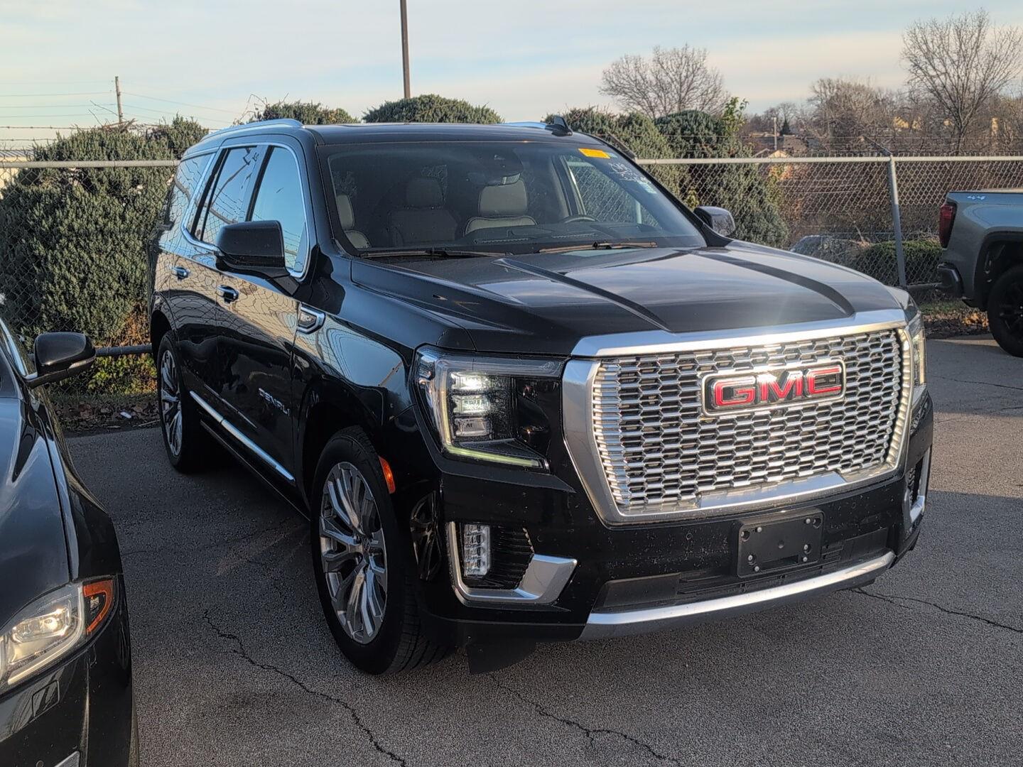 Used 2024 GMC Yukon Denali with VIN 1GKS2DKL5RR388485 for sale in Kansas City
