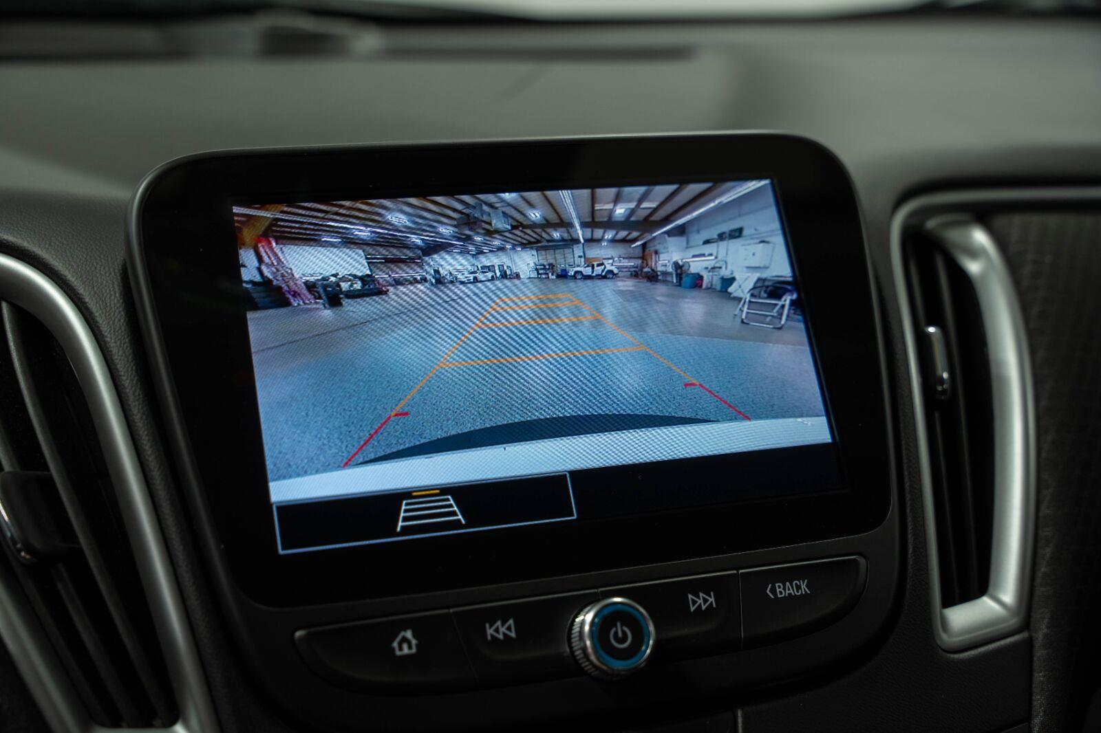2025 Chevrolet Malibu 1LT - Photo 38