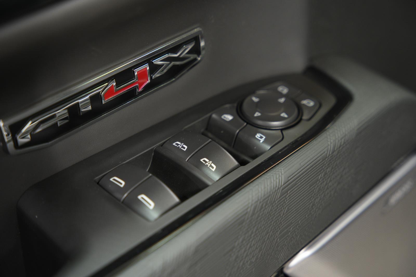 2026 GMC Sierra 1500 AT4X - Photo 25