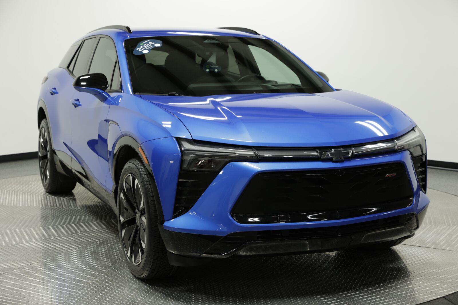 Used 2024 Chevrolet Blazer EV RS with VIN 3GNKDCRJ5RS285205 for sale in Kansas City