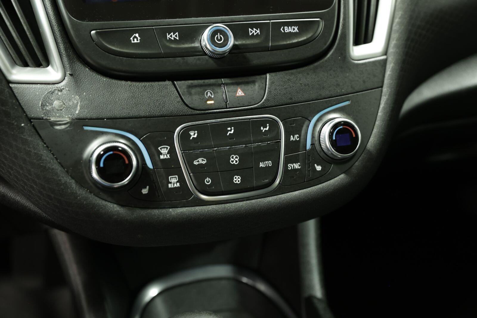 2025 Chevrolet Malibu 1LT - Photo 43