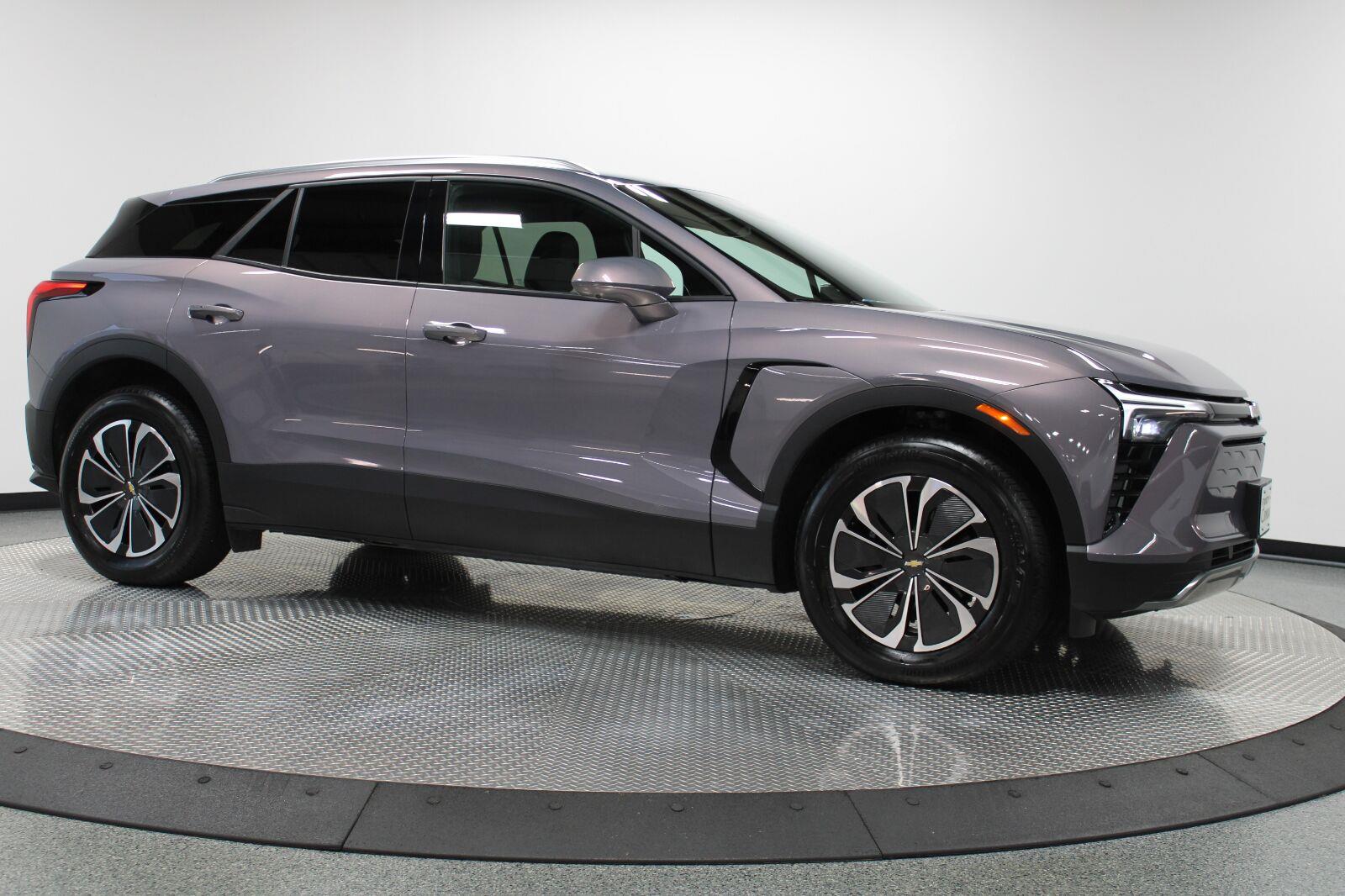 2024 Chevrolet Blazer EV LT - Photo 15