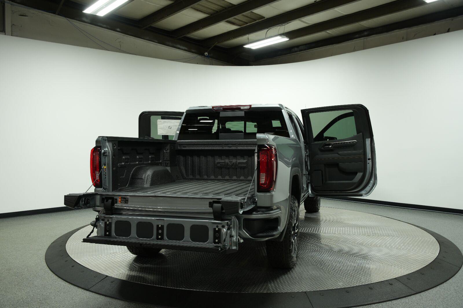 2026 GMC Sierra 1500 AT4 - Photo 14