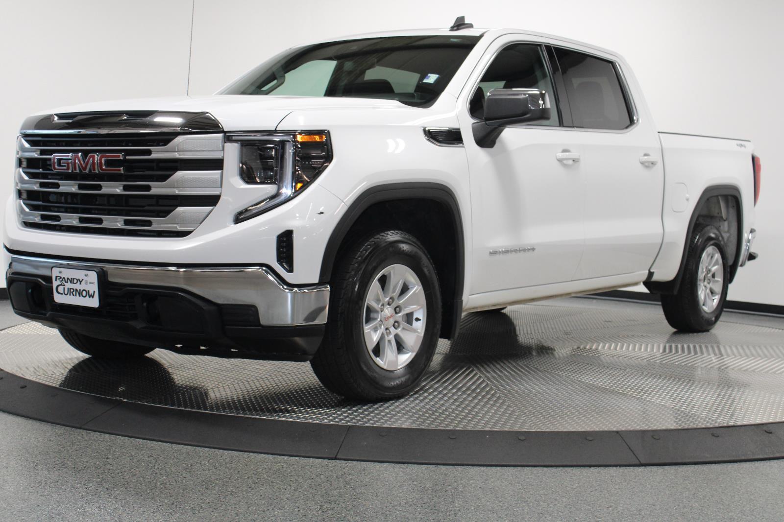 2024 Gmc Sierra 1500 SLE photo 4