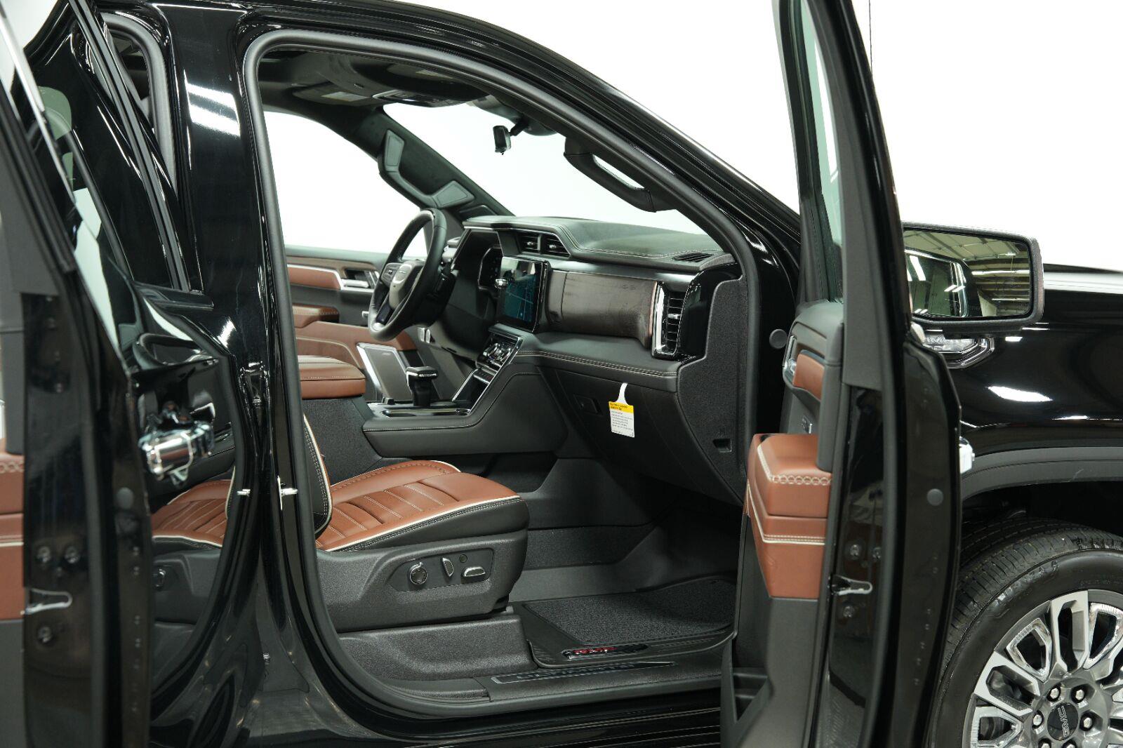 2026 GMC Sierra 1500 Denali Ultimate - Photo 14