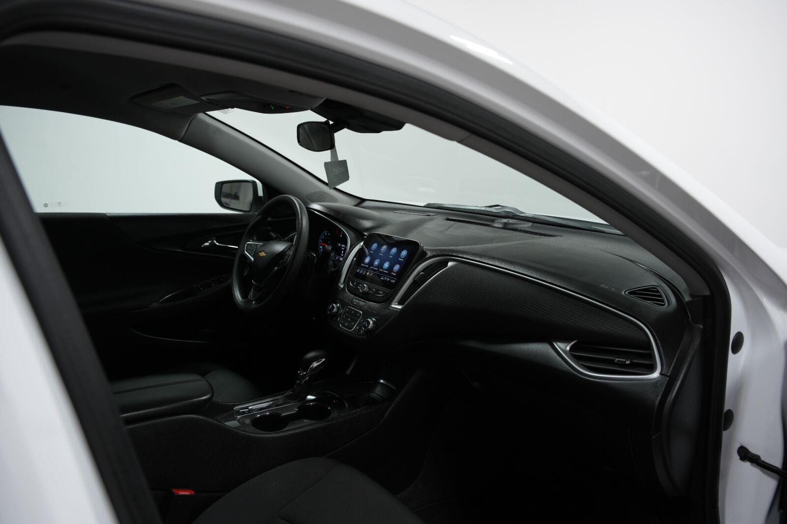 2025 Chevrolet Malibu 1LT - Photo 17