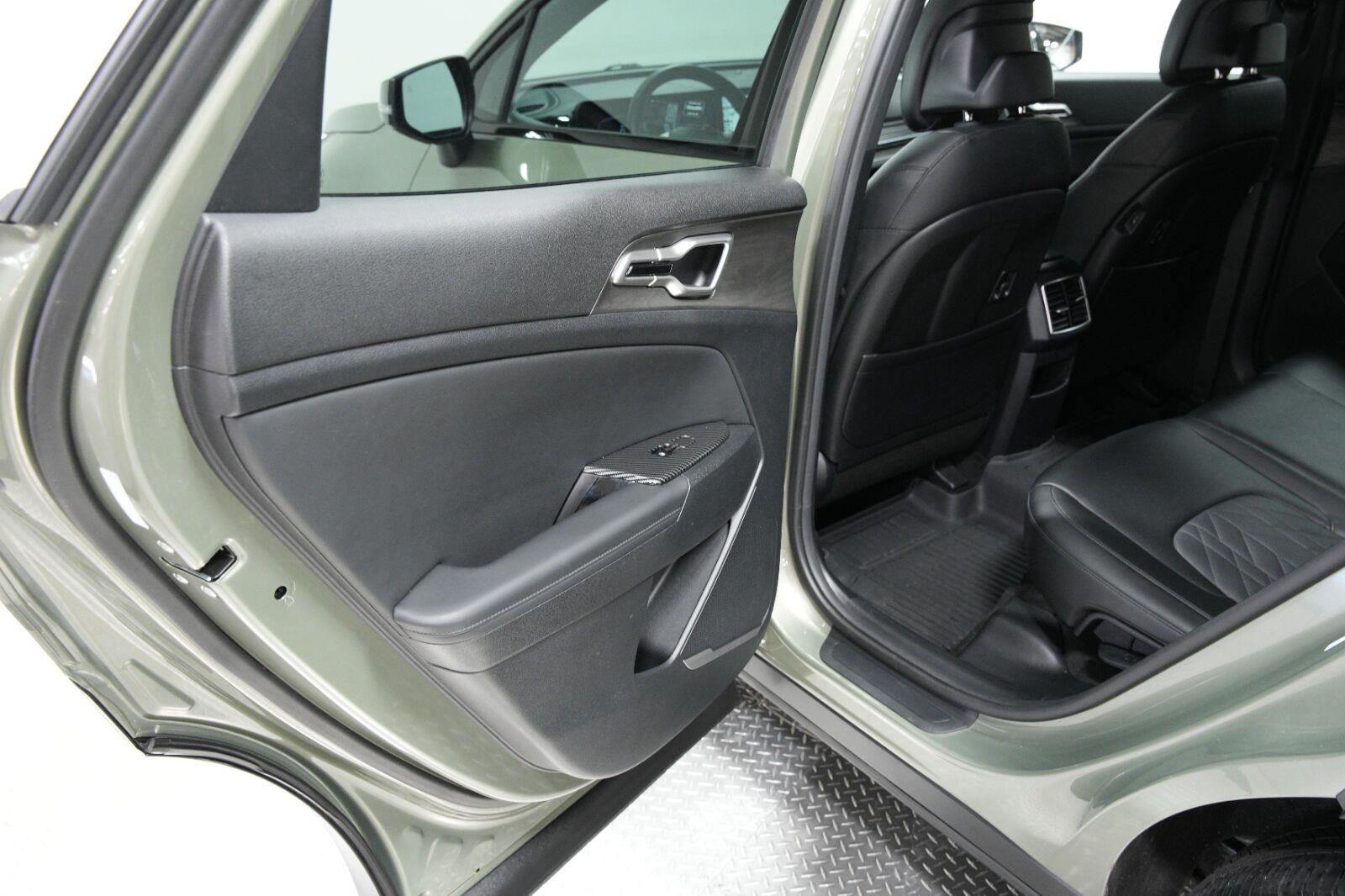 2025 Kia Sportage X-Line - Photo 29