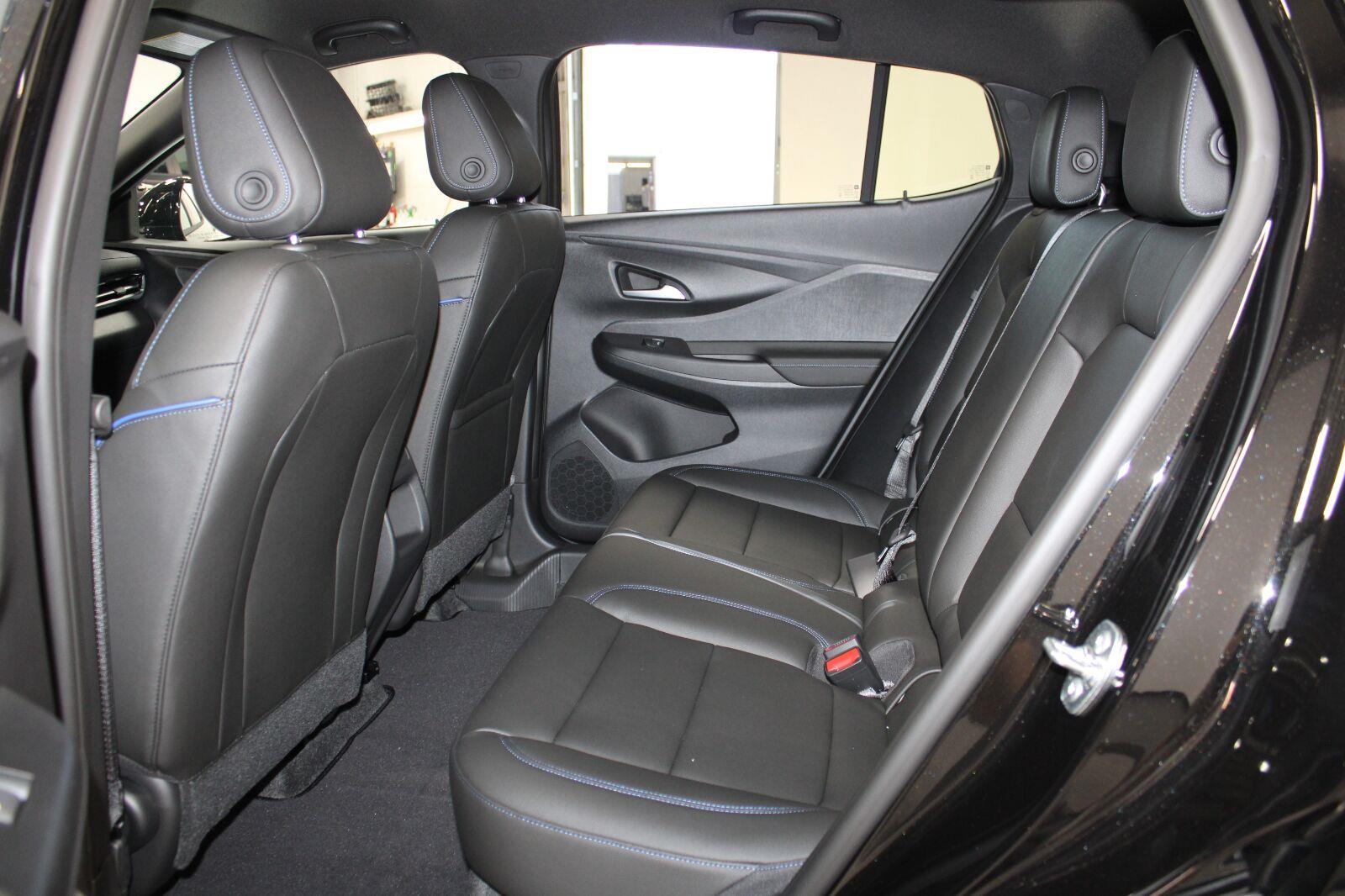 2026 Buick Envista Sport Touring - Photo 21