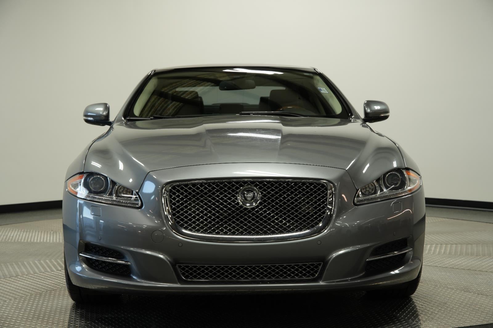 Used 2012 Jaguar XJ Portfolio with VIN SAJWA2GB2CLV39363 for sale in Kansas City