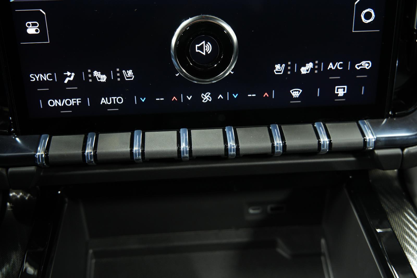2026 GMC Yukon XL AT4 - Photo 38