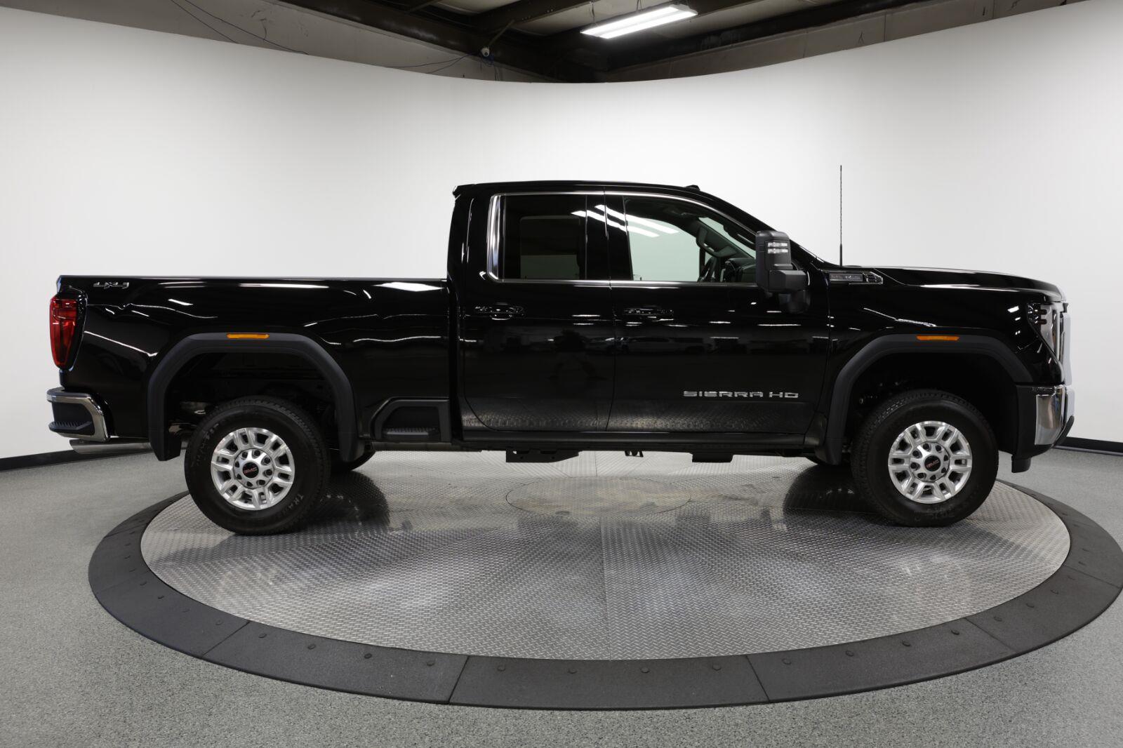 2026 GMC Sierra 2500HD SLE - Photo 9