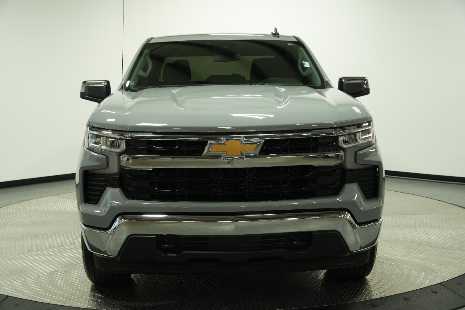 Used 2024 Chevrolet Silverado 1500 LT with VIN 1GCPDKEK7RZ159129 for sale in Kansas City