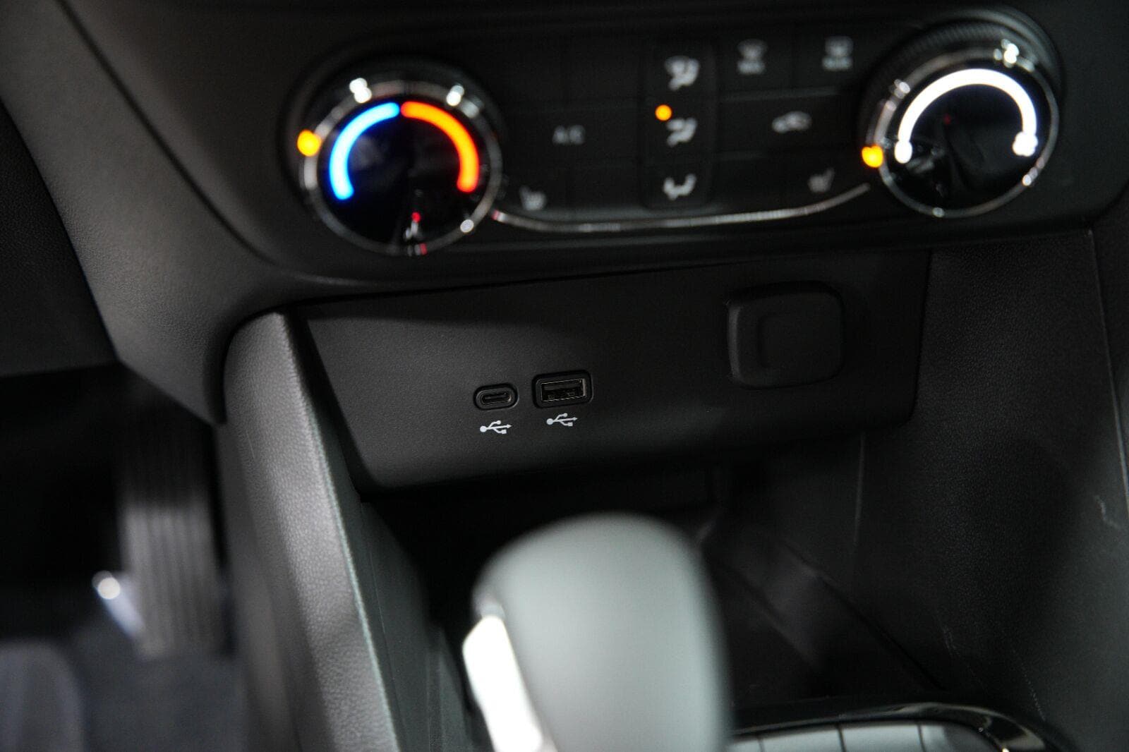 2026 Buick Encore GX Preferred - Photo 42