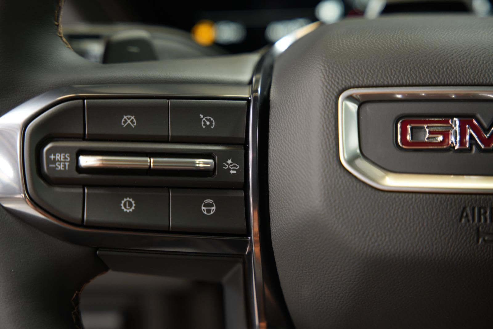 2026 GMC Yukon XL AT4 - Photo 41