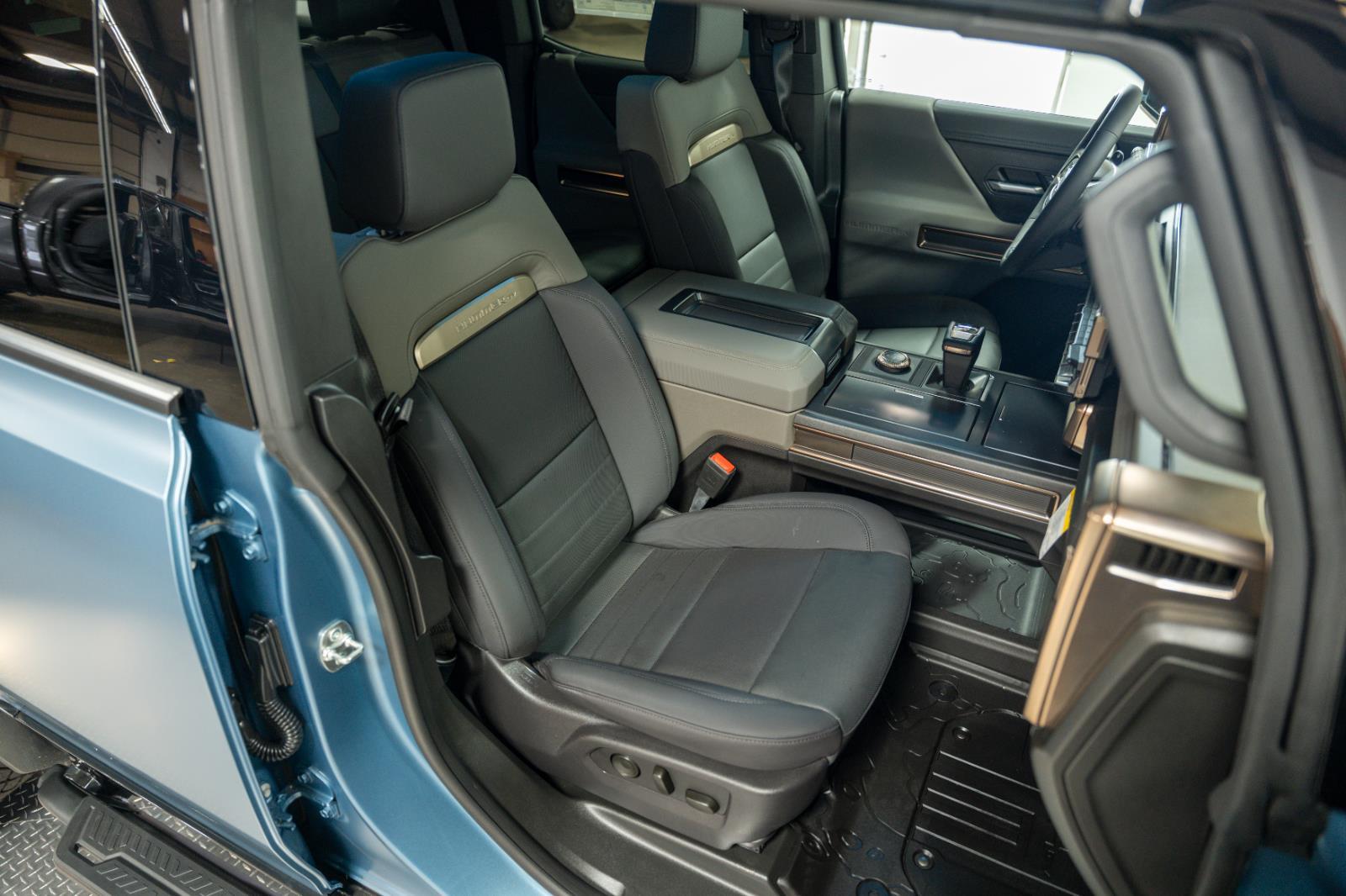 2024 GMC HUMMER EV 3X - Photo 19