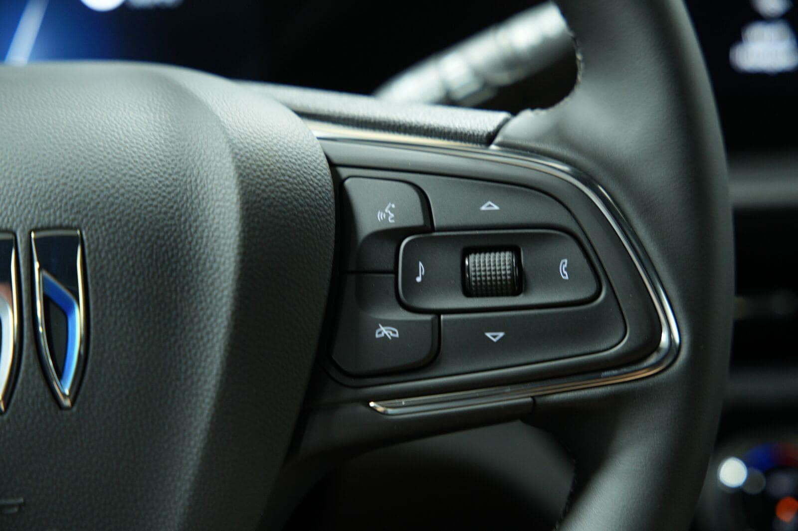 2026 Buick Envista Sport Touring - Photo 38