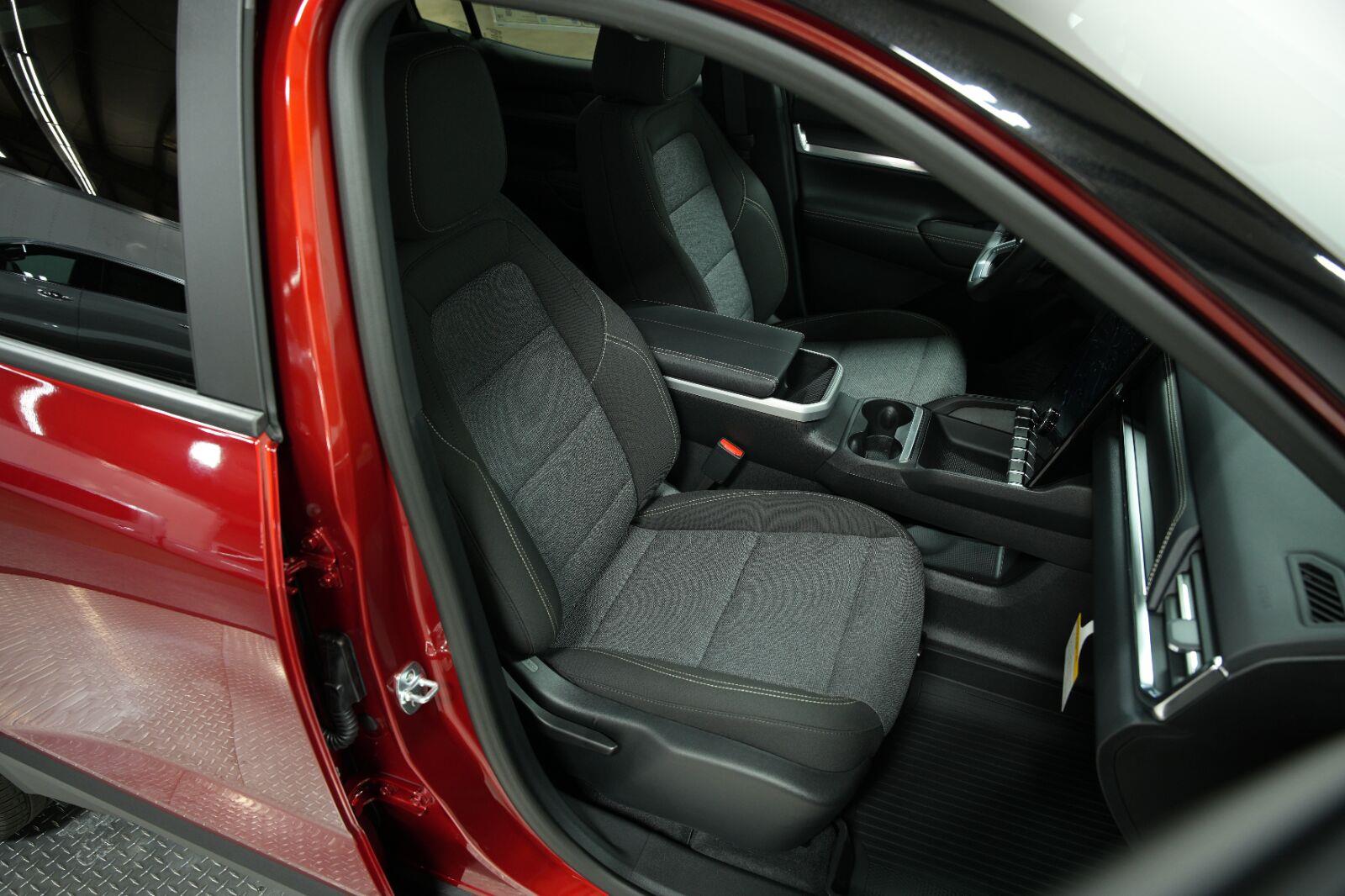 2027 GMC Terrain Elevation - Photo 20