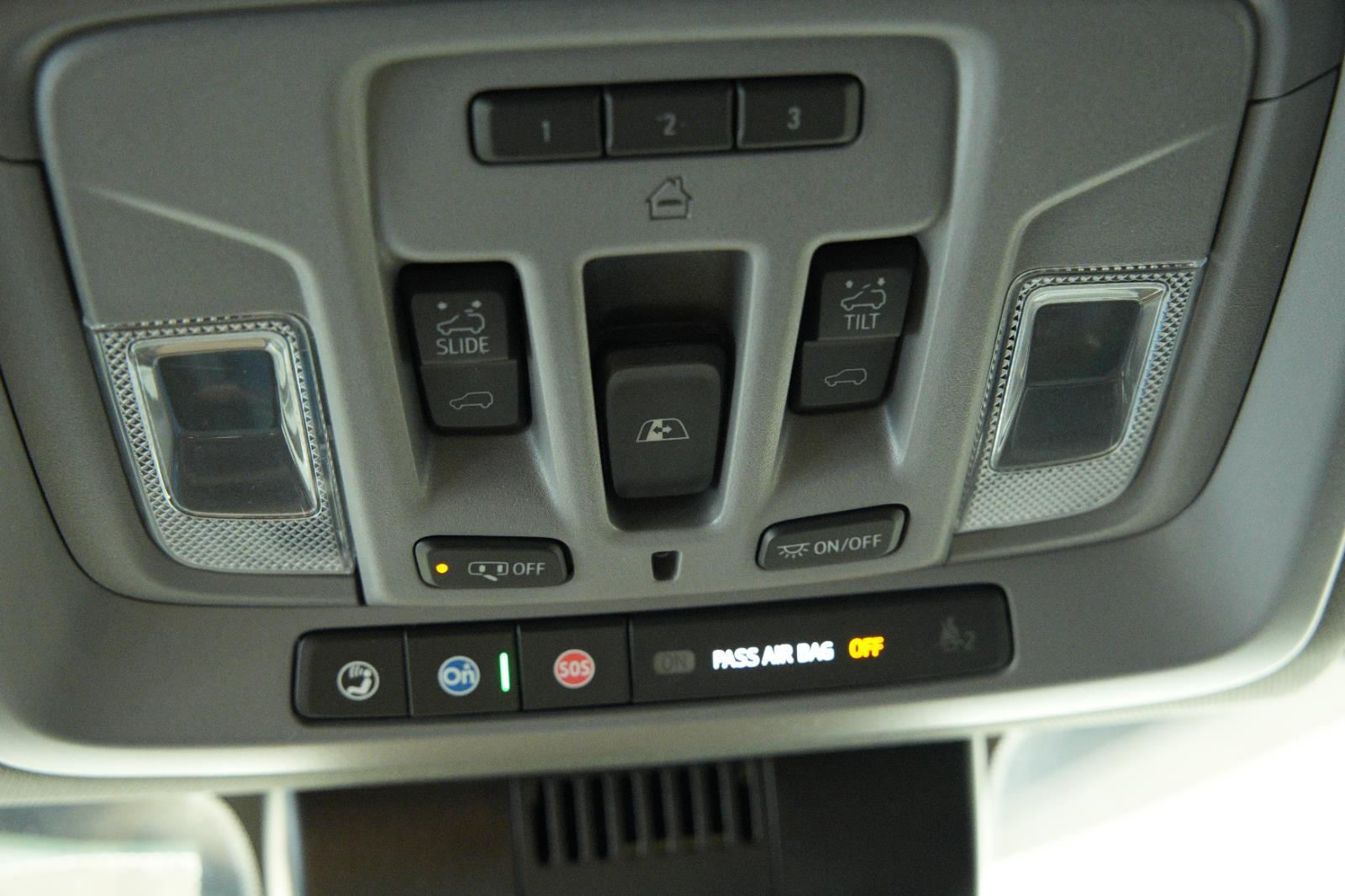 2025 GMC Sierra 2500HD SLT - Photo 40