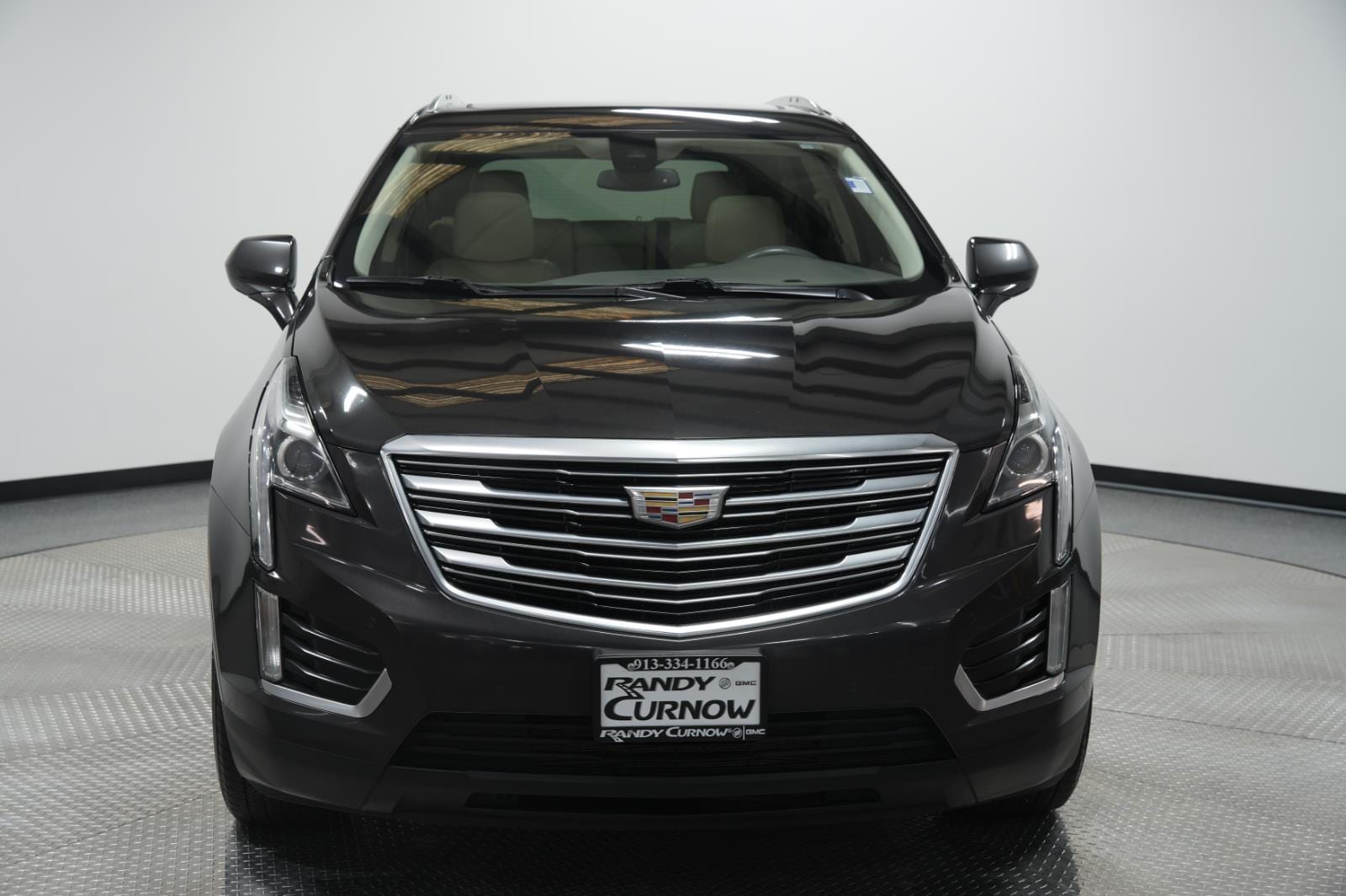 Used 2018 Cadillac XT5 Luxury with VIN 1GYKNDRS8JZ168269 for sale in Kansas City