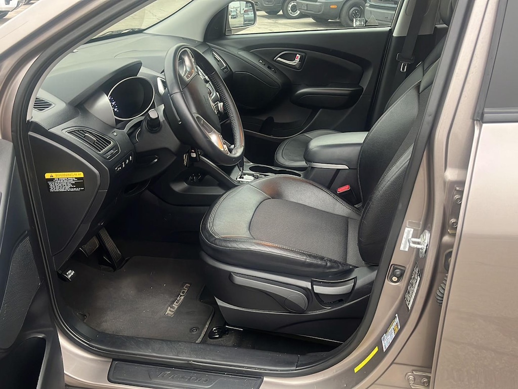 Used 2012 Hyundai Tucson GLS SUV