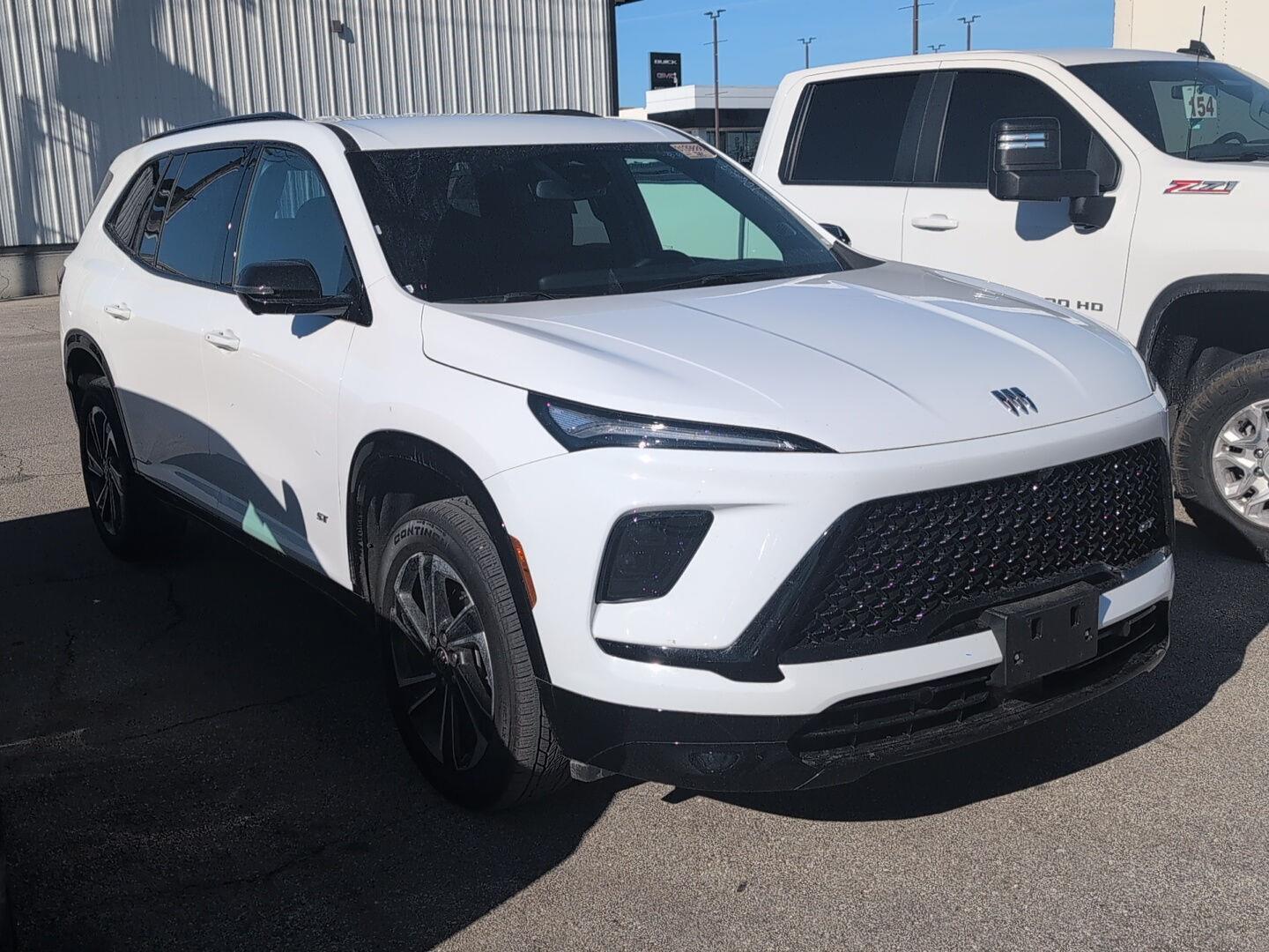 Used 2025 Buick Enclave Sport Touring with VIN 5GAEVBRS2SJ260454 for sale in Kansas City