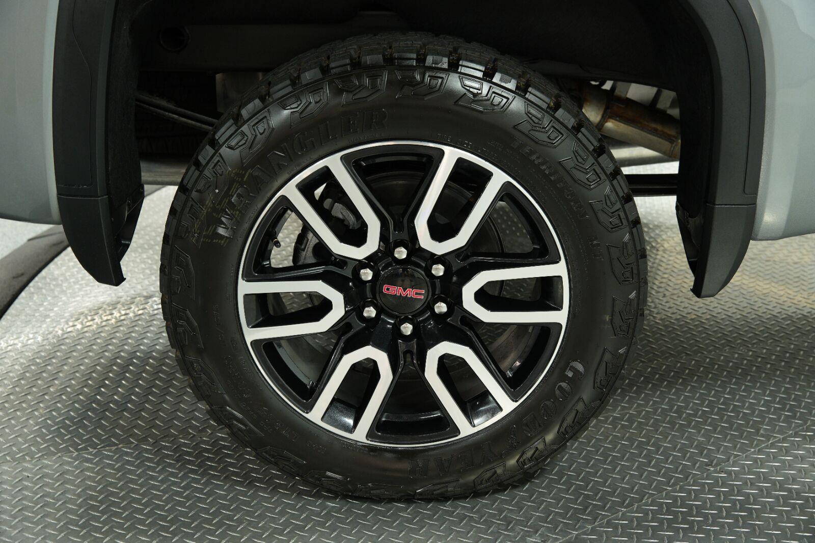 2026 GMC Sierra 1500 AT4 - Photo 27