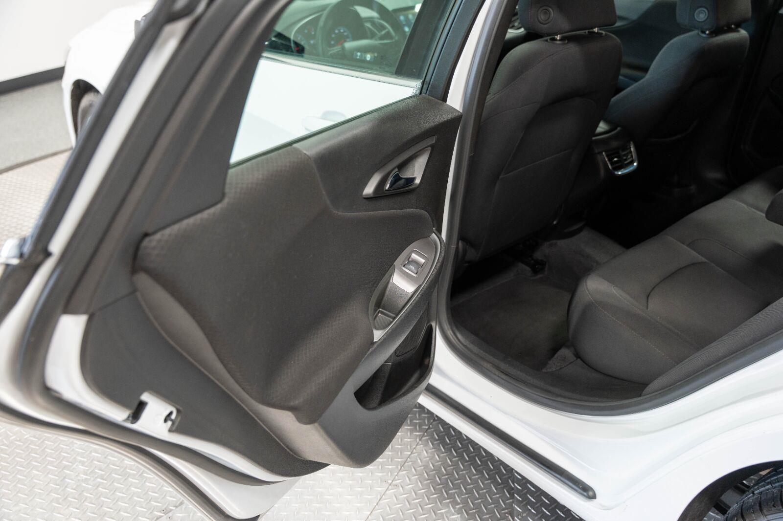 2025 Chevrolet Malibu 1LT - Photo 24