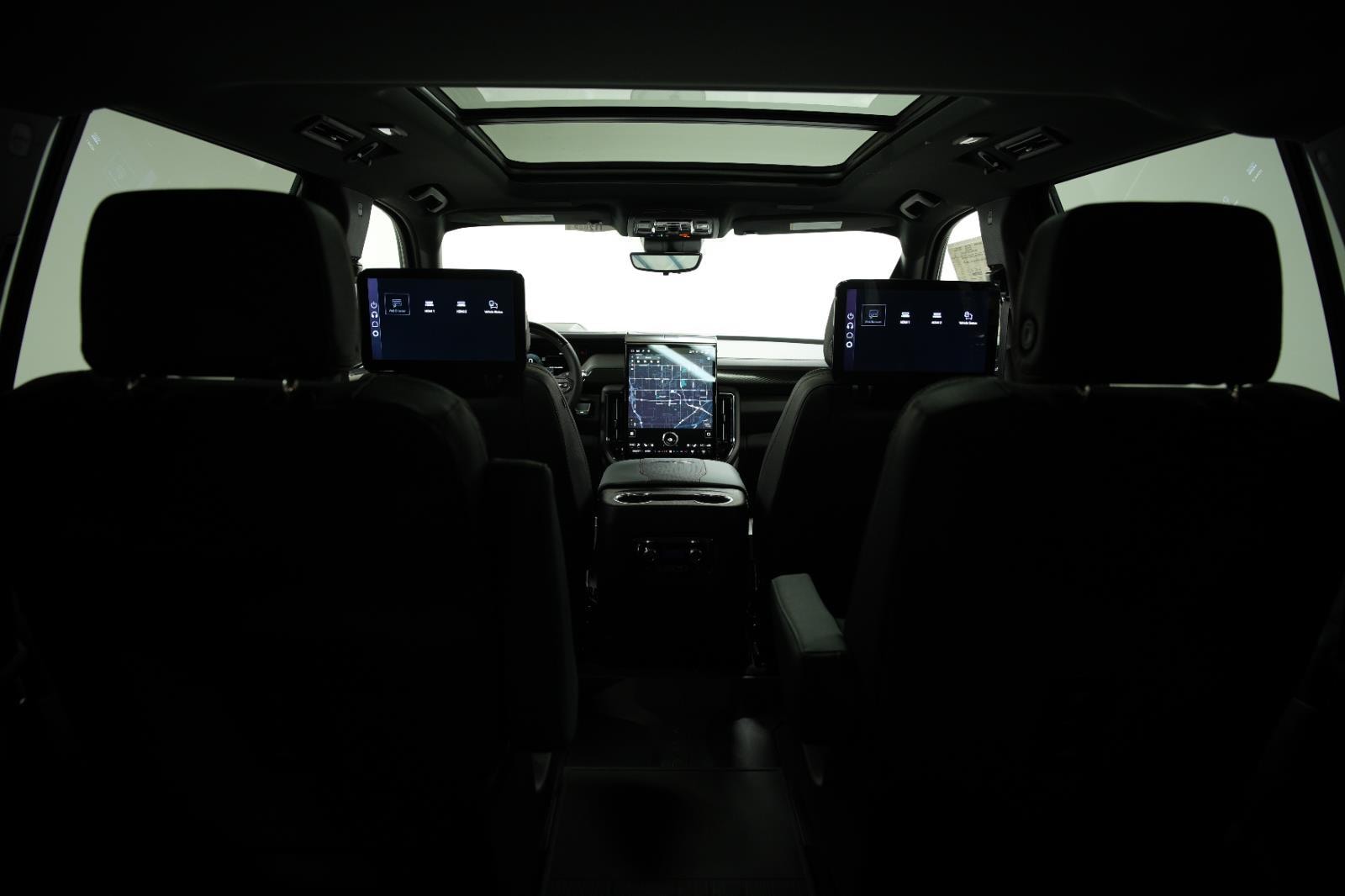 2026 GMC Yukon XL AT4 - Photo 15