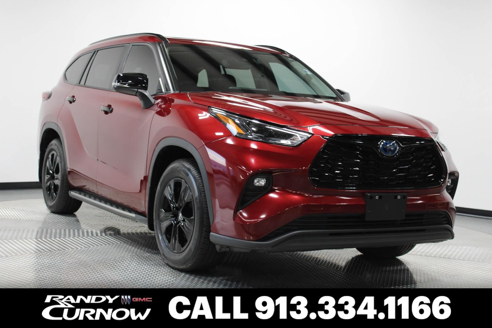 2024 Toyota Highlander XLE Nightshade's photo