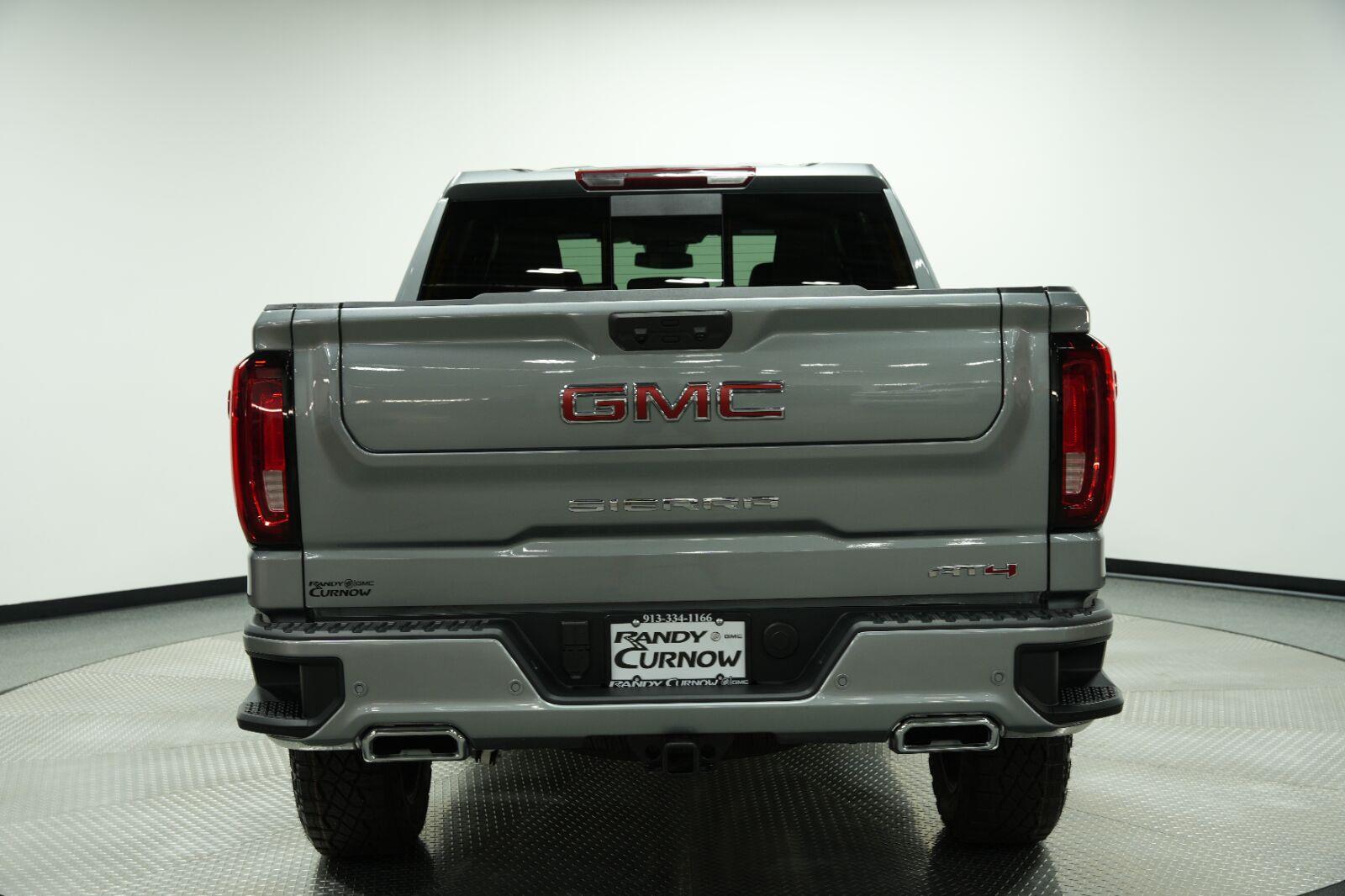 2026 GMC Sierra 1500 AT4 - Photo 8
