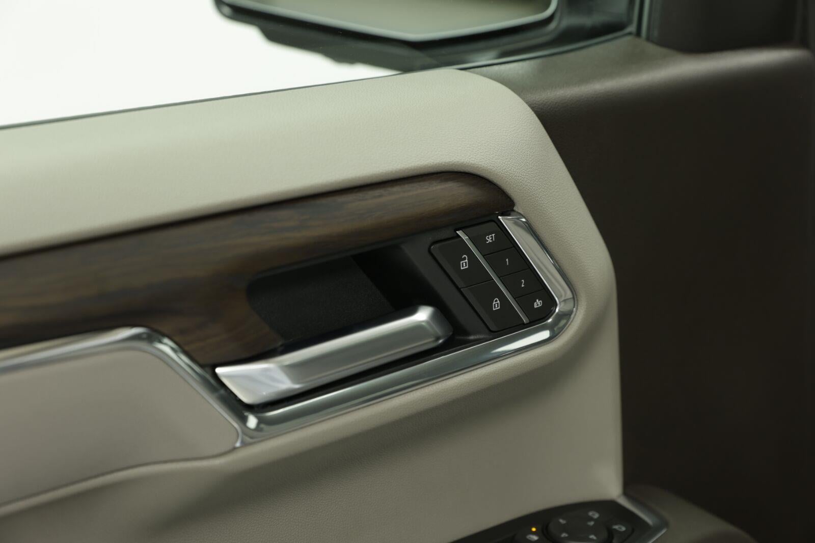 2026 GMC Sierra 1500 SLT - Photo 31