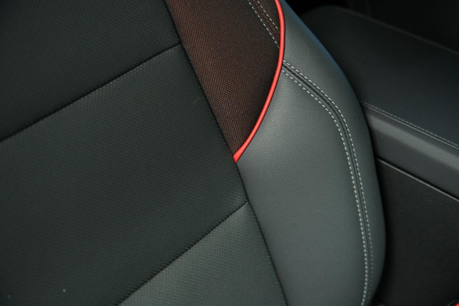2024 Chevrolet Equinox EV Launch Edition - Photo 24