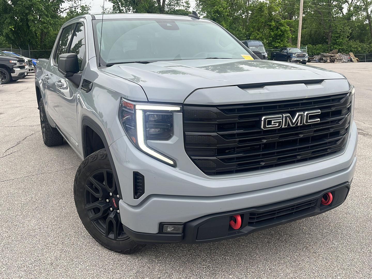 Used 2024 GMC Sierra 1500 Elevation with VIN 3GTPUJEK7RG382605 for sale in Kansas City