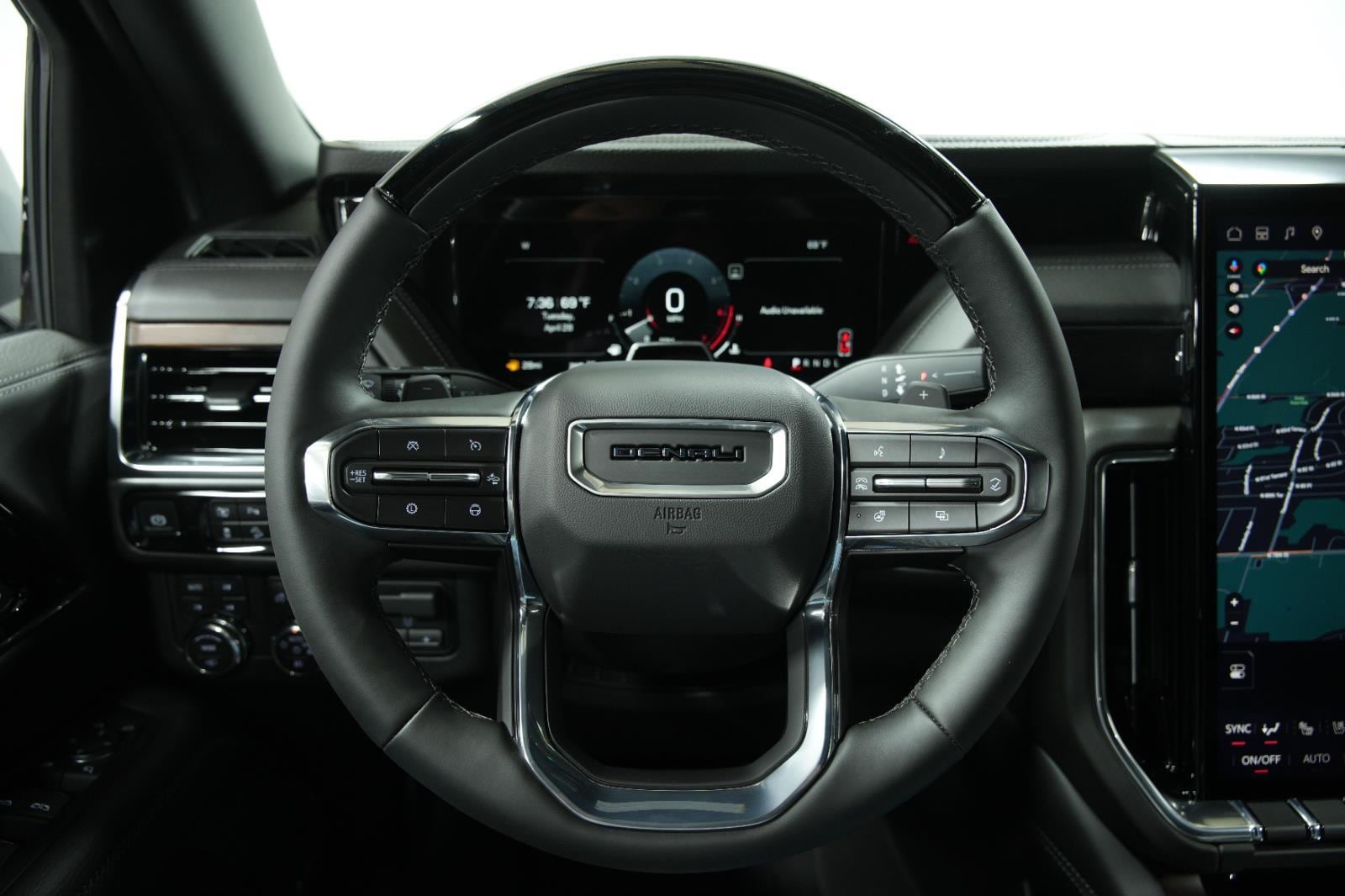 2026 GMC Yukon Denali - Photo 42