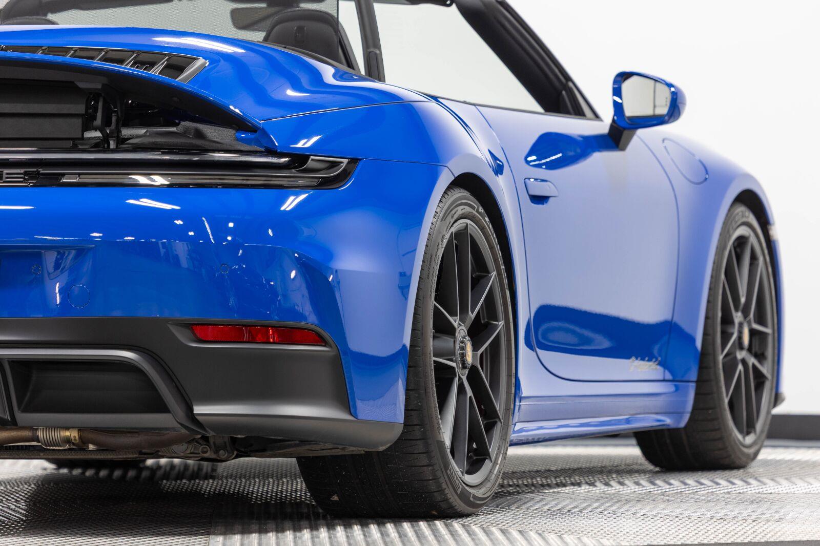 2026 Porsche 911 GTS - Photo 30