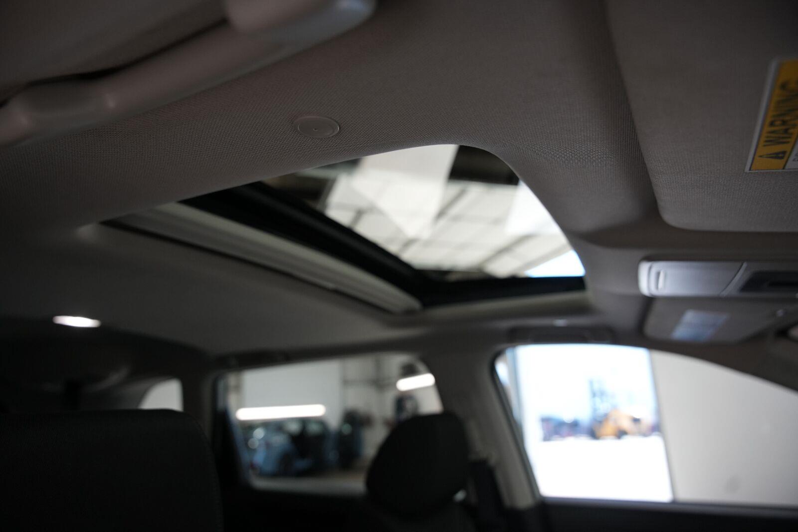 2025 Honda CR-V EX - Photo 24