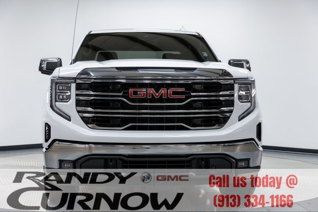 Used 2022 GMC Sierra 1500 SLT with VIN 3GTUUDET4NG549820 for sale in Kansas City