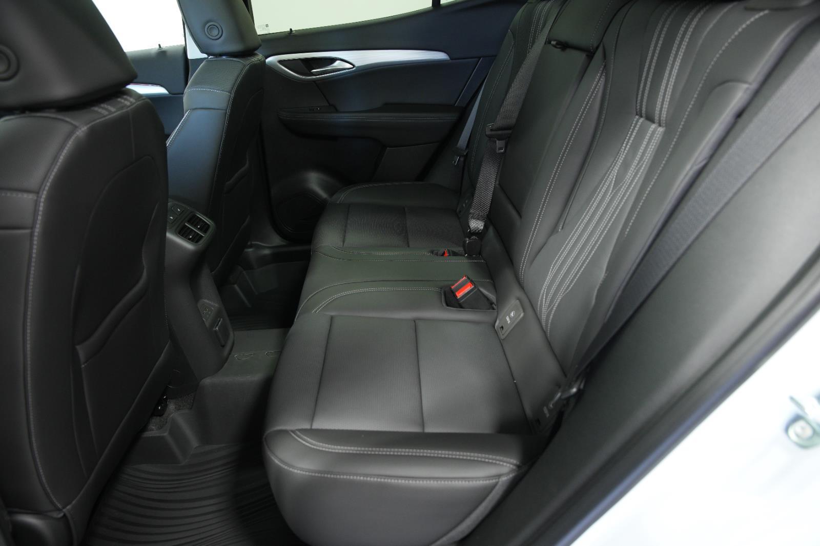 2026 Buick Envision Avenir - Photo 22