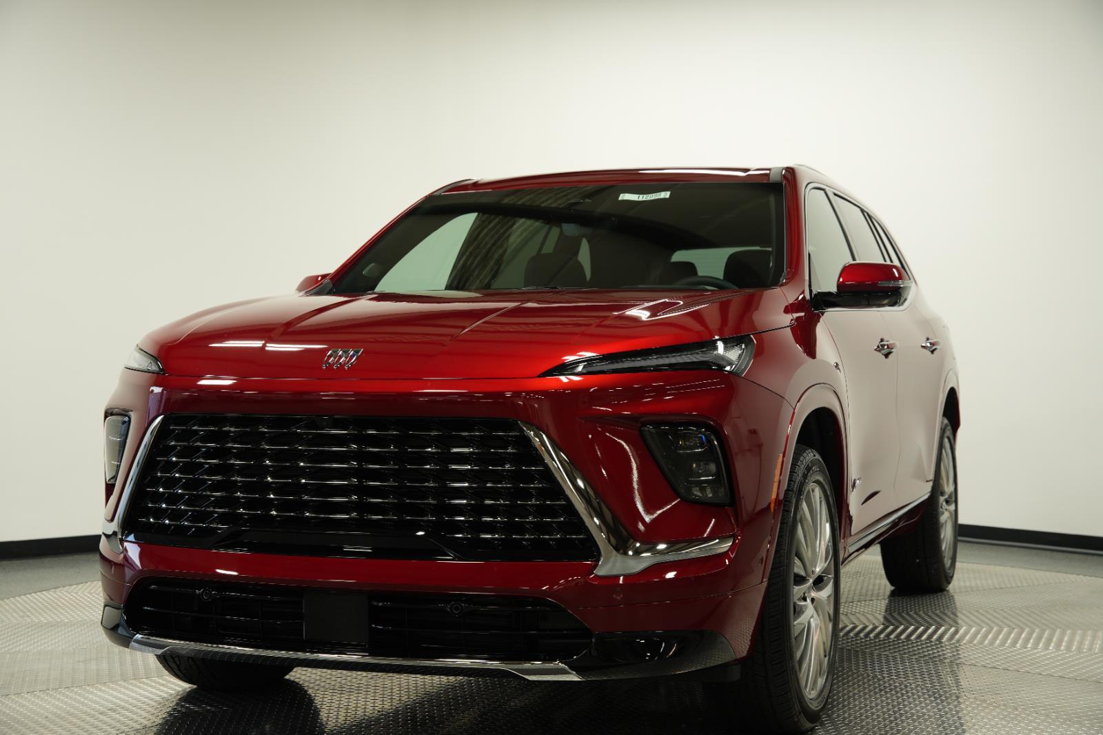 2025 Buick Enclave Avenir photo 3