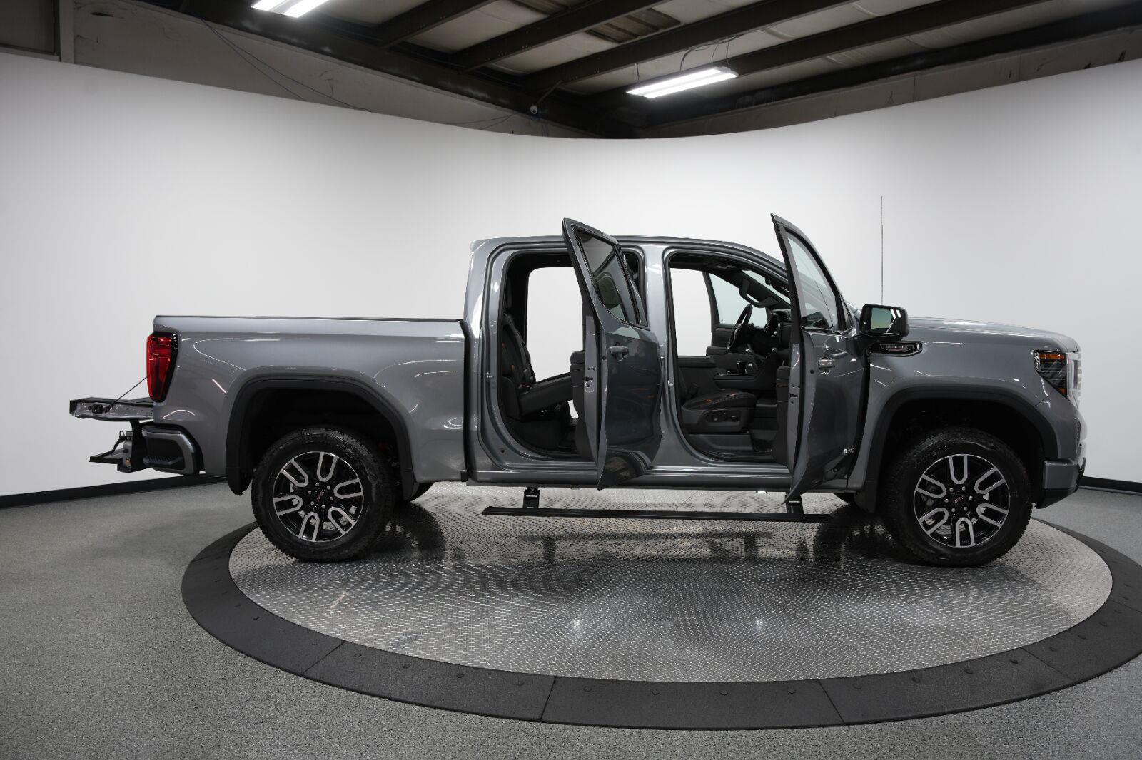 2026 GMC Sierra 1500 AT4 - Photo 12