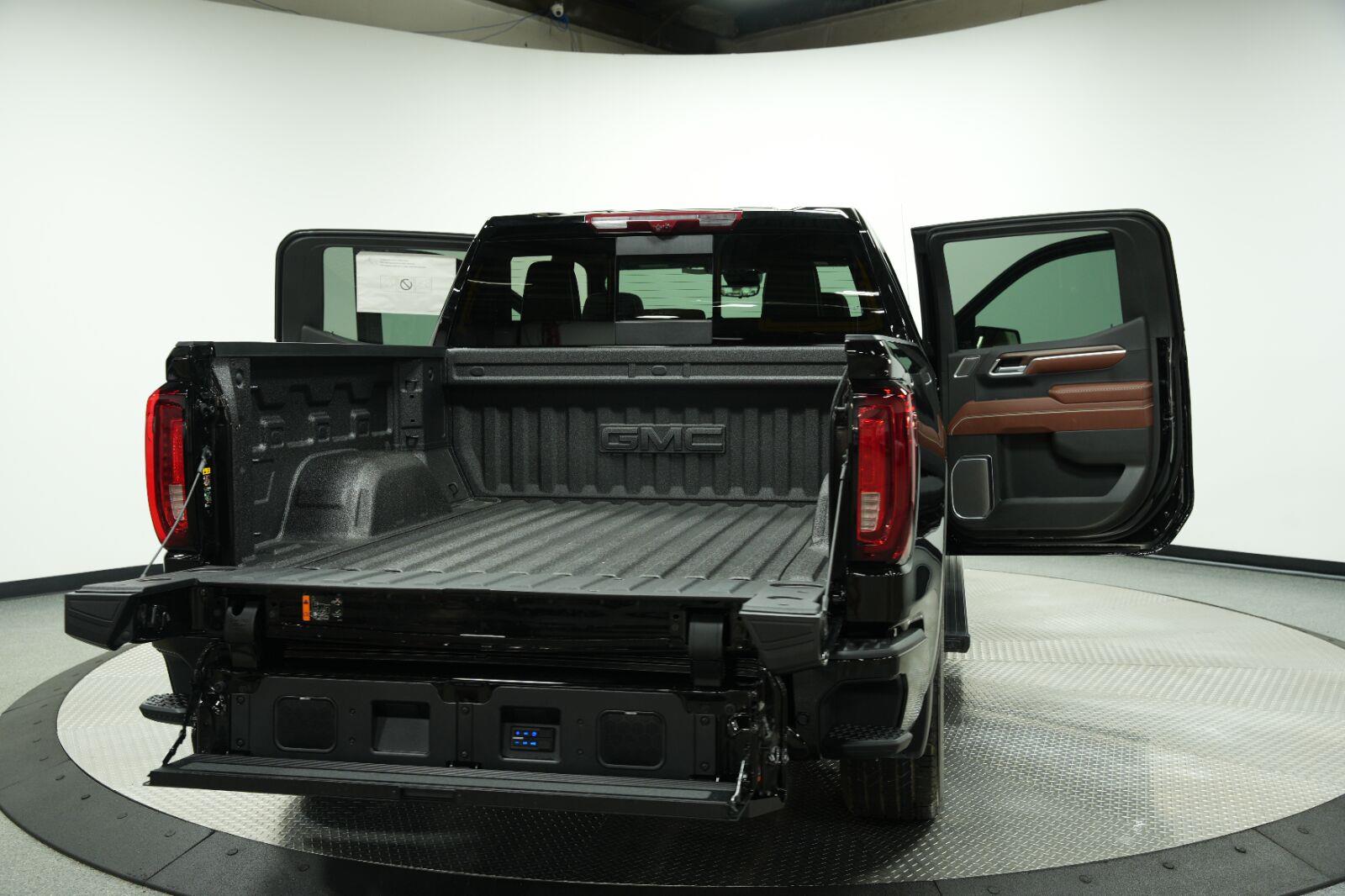 2026 GMC Sierra 1500 Denali Ultimate - Photo 17