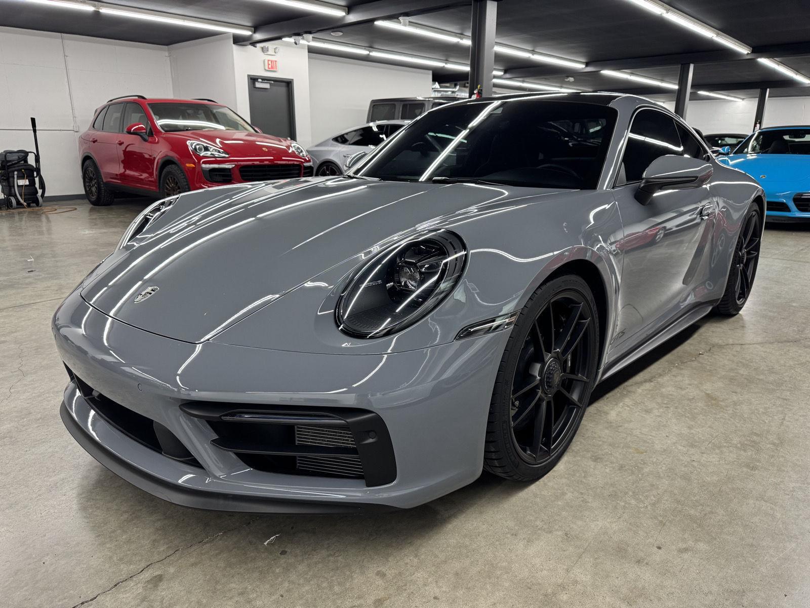 2023 Porsche 911 S photo 4