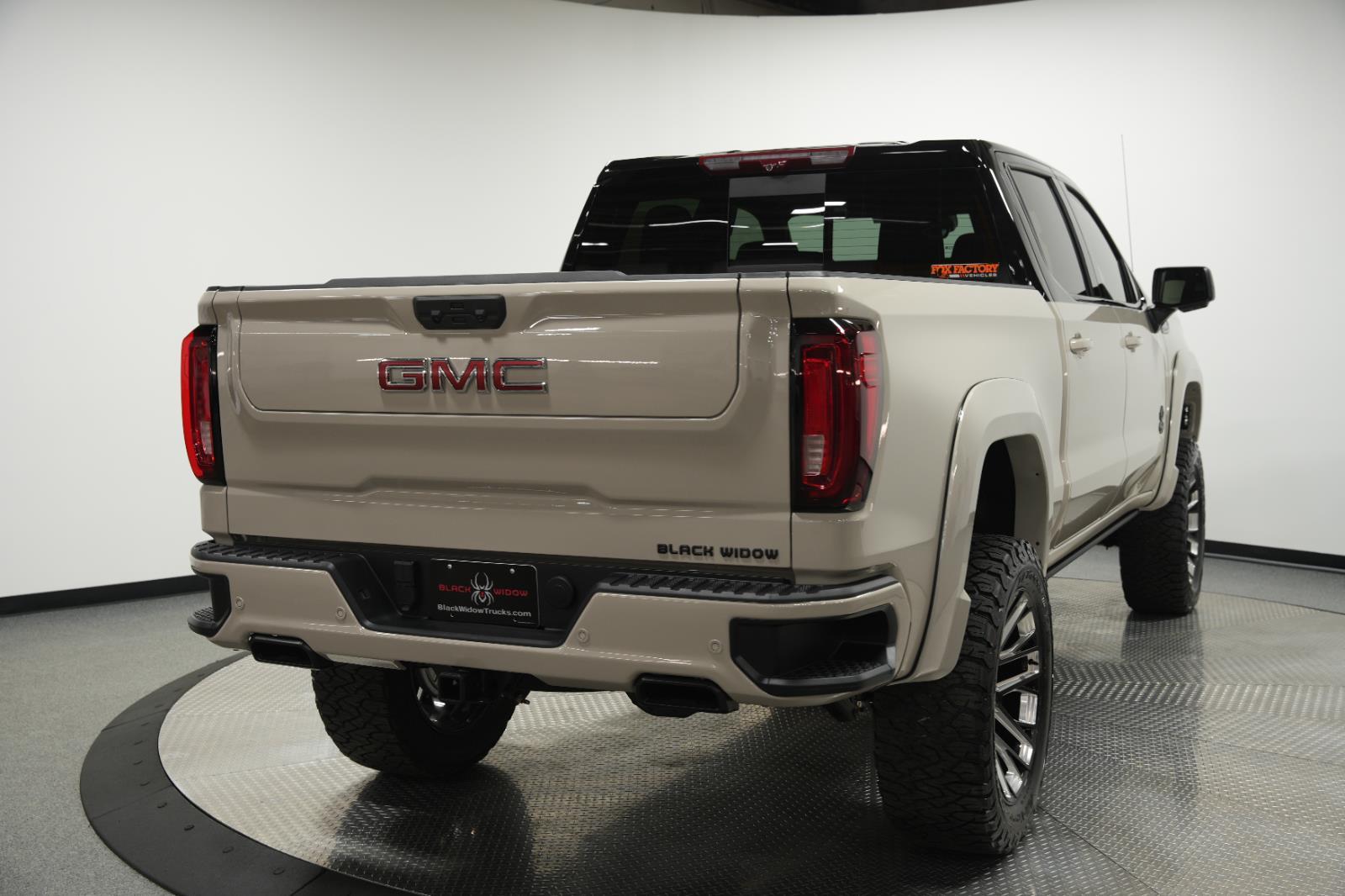 2026 GMC Sierra 1500 AT4 - Photo 14