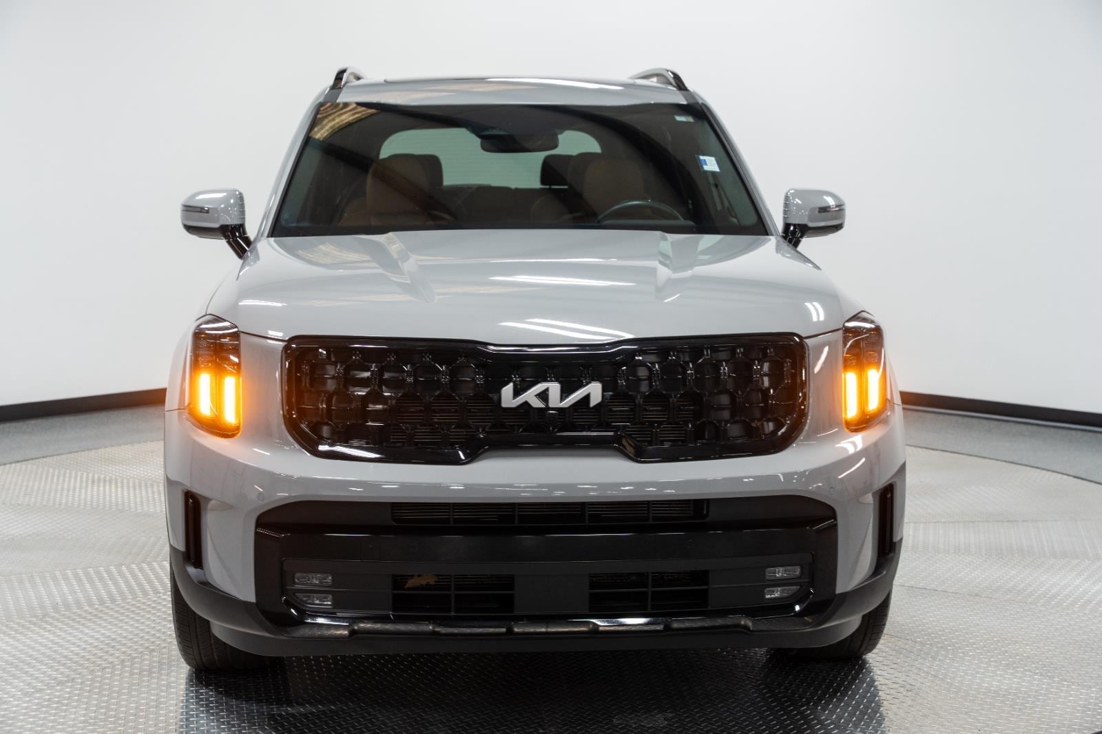 Used 2024 Kia Telluride SX X-Line with VIN 5XYP5DGC1RG503857 for sale in Kansas City