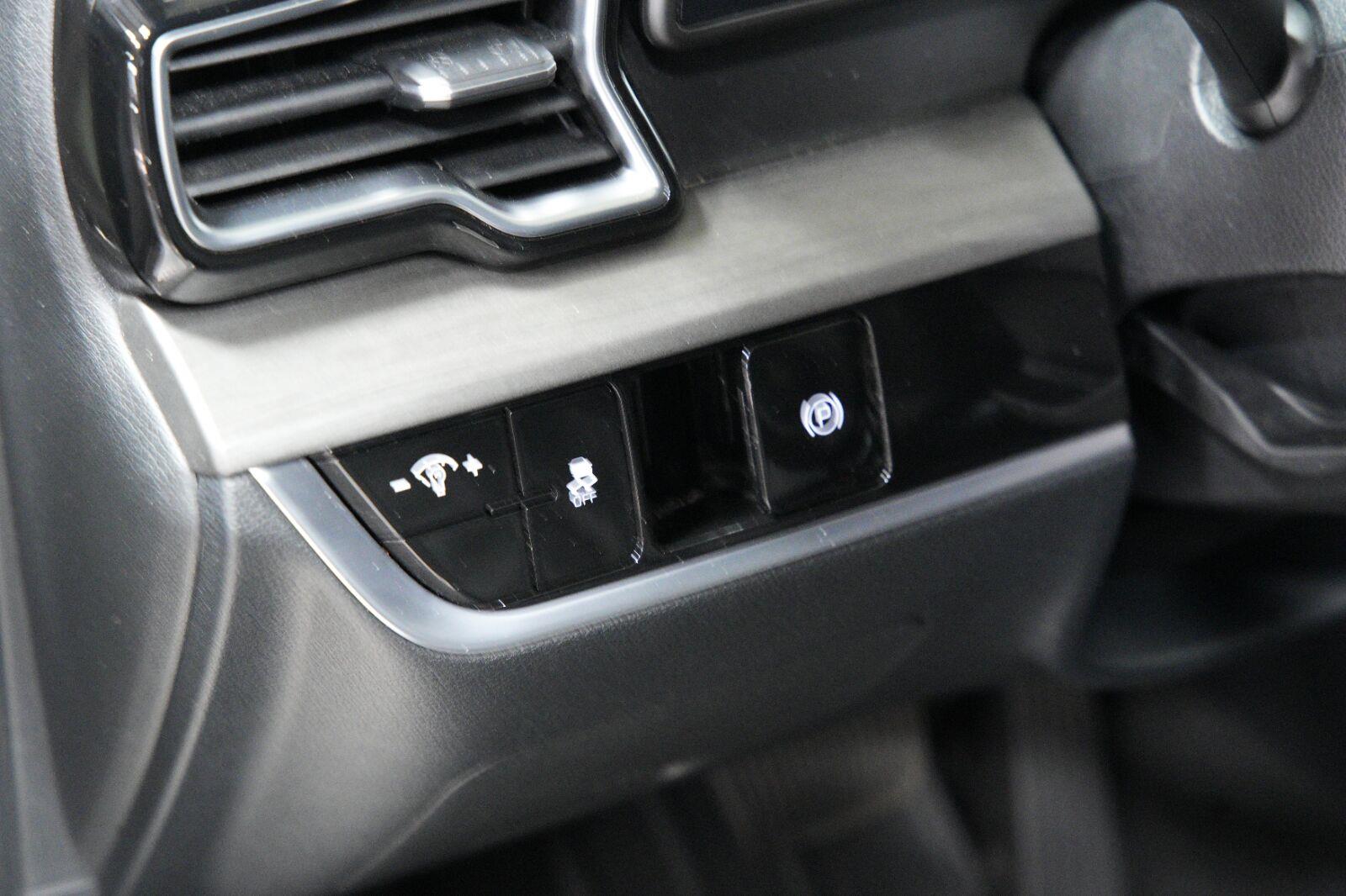 2025 Kia Sportage X-Line - Photo 36