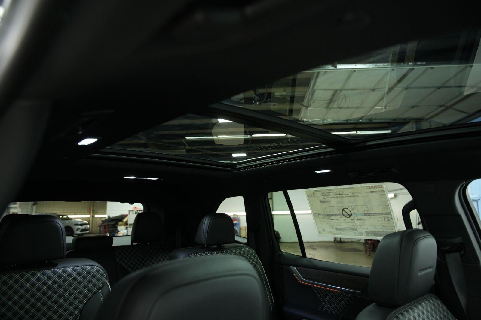 2026 GMC Acadia Denali - Photo 20