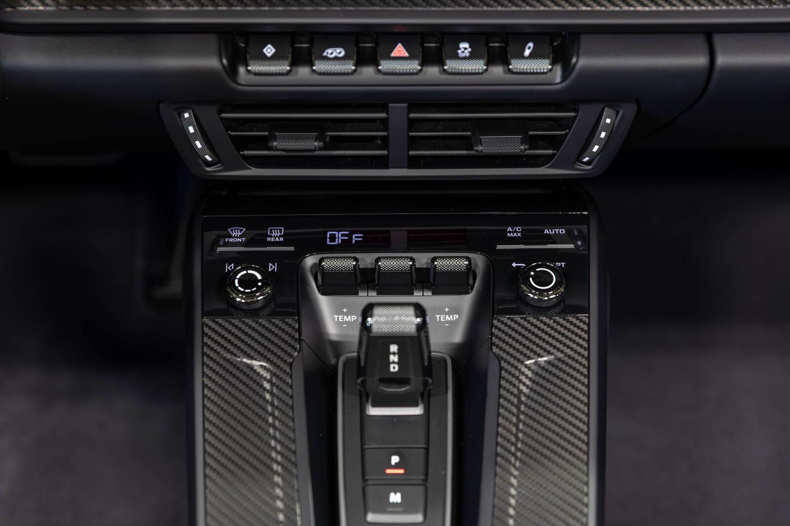 2026 Porsche 911 GTS - Photo 88