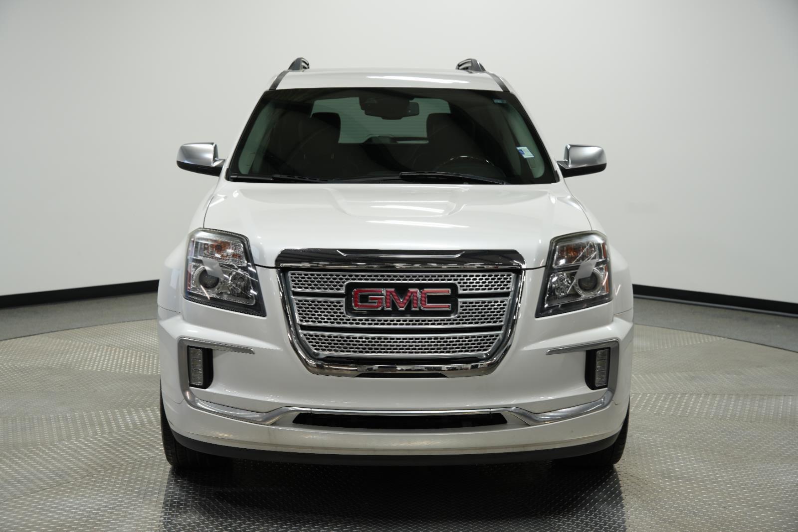 Used 2017 GMC Terrain Denali with VIN 2GKFLRE3XH6333127 for sale in Kansas City