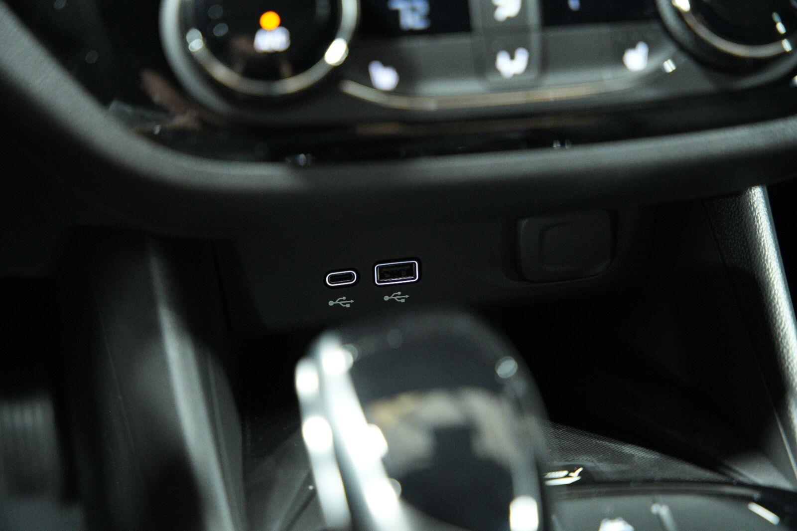 2026 Buick Envista Sport Touring - Photo 42